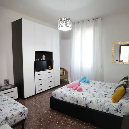 Antonia Holiday home *